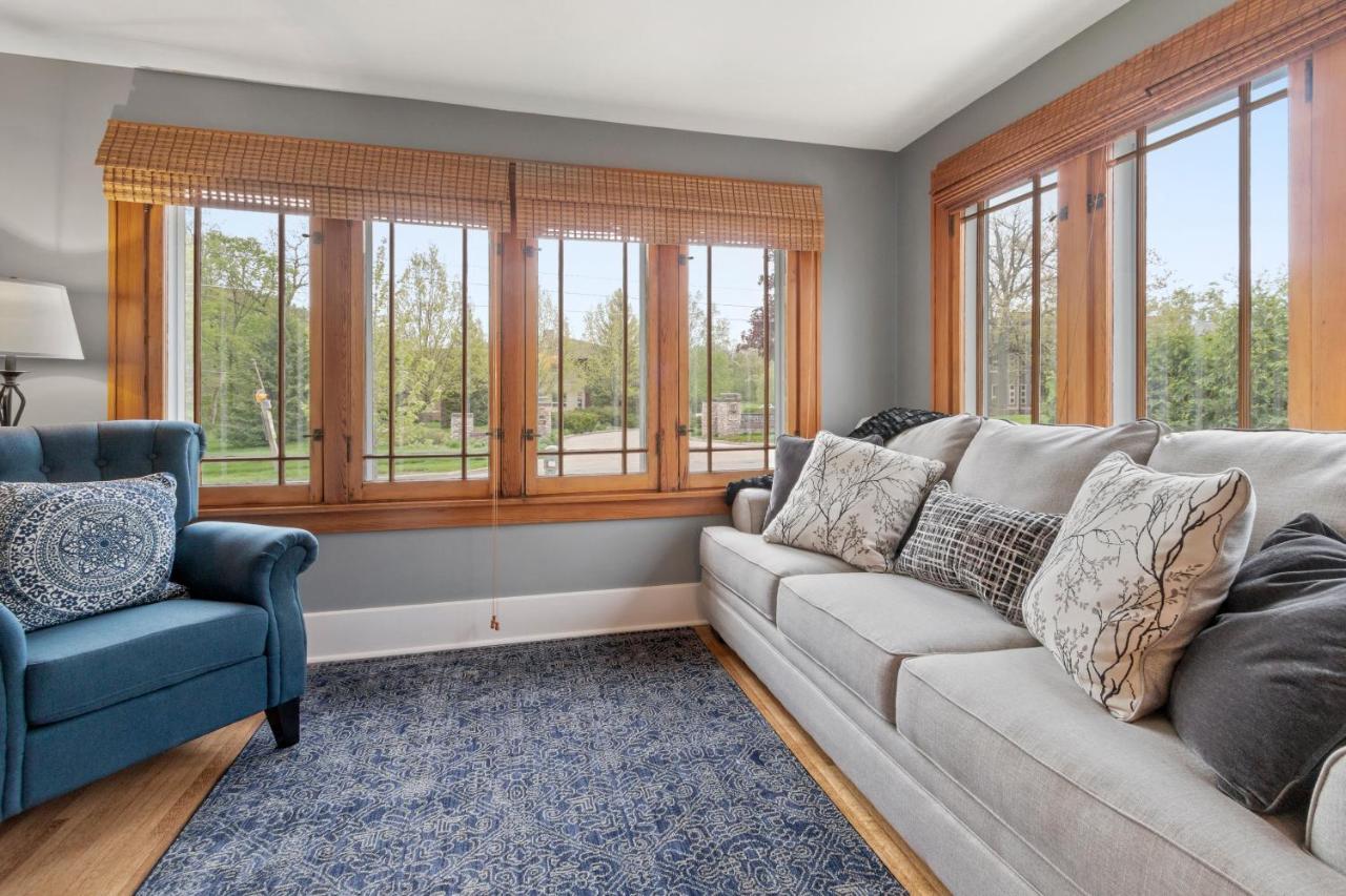 Gorgeous Downtown Bungalow, Walk Everywhere!!! Lake Geneva Extérieur photo